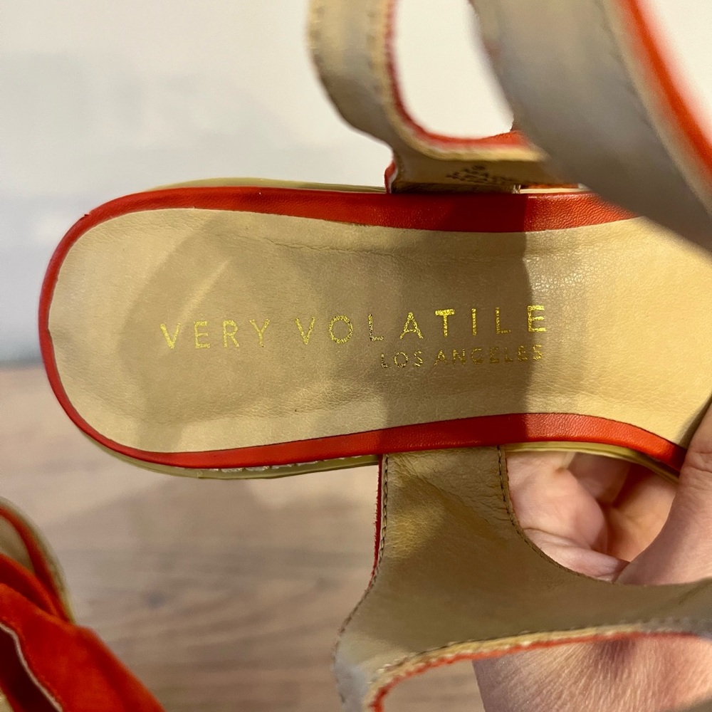 Very Volatile Red Suede Platform Sandals - Picture 7 of 13